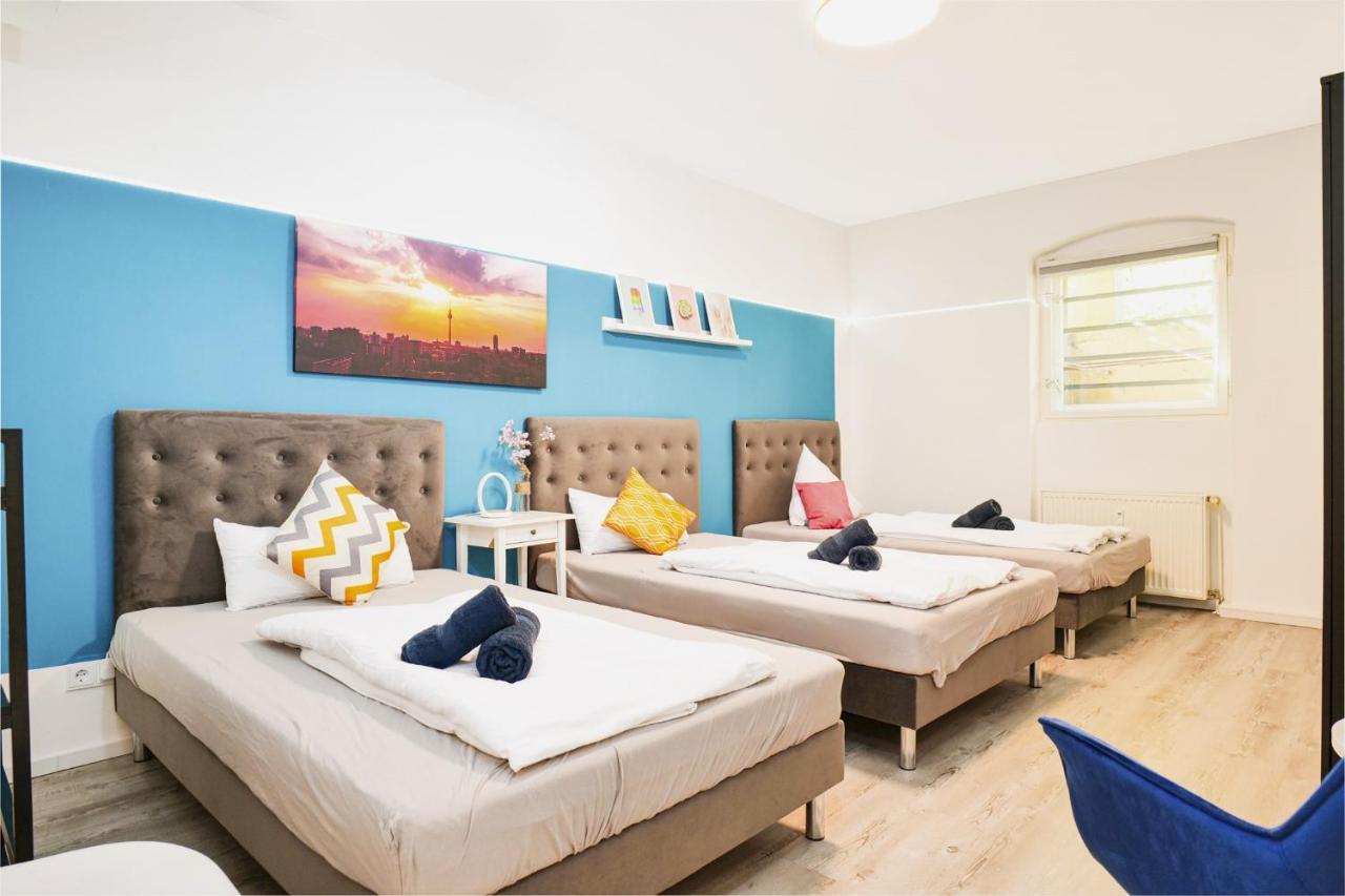 Blue Chili 31 - Stadtwohnung Fuer 7 - Modern Zentral Karlshorst Wlan Berlin Ngoại thất bức ảnh