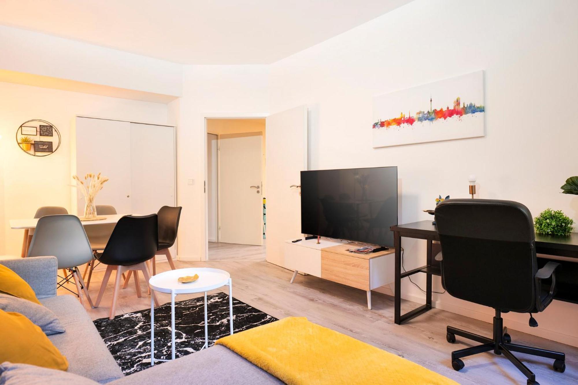 Blue Chili 31 - Stadtwohnung Fuer 7 - Modern Zentral Karlshorst Wlan Berlin Ngoại thất bức ảnh